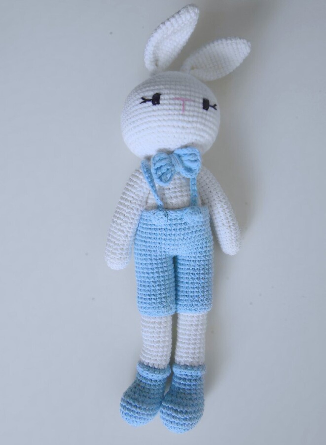 Exquisite Handcrafted Crochet Doll: Enchanting and Huggable Amigurumi Creation, Crafted with Care from 100% Cotton, Ideal for Children, A Thoughtful Gift and Captivating Nursery Accent
