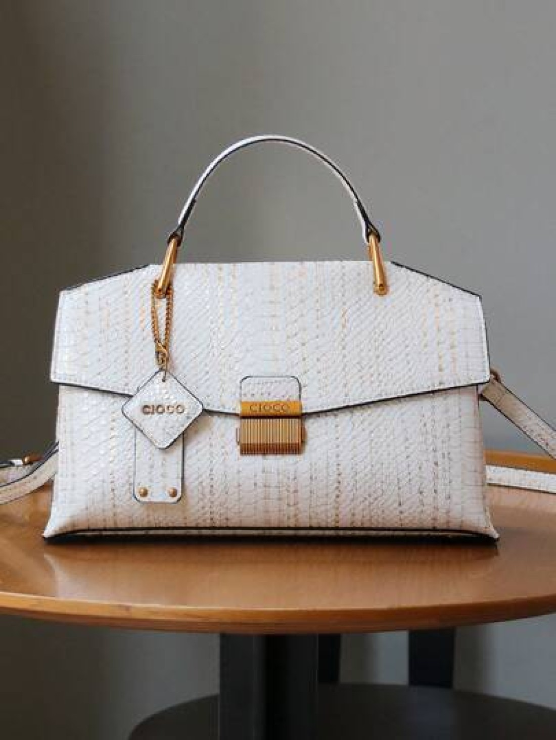 2025 New Vintage Blue Snakeskin Pattern Elegant Handbag Fashionable Luxury High End Handbag For Women Lightweight Large Capacity Shoulder Crossbody Bag