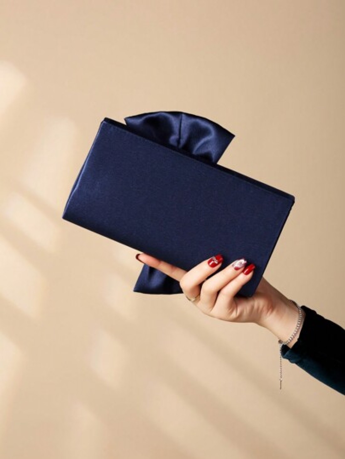Satin Butterfly Flower Shaped Clutch Bag For Evening Party Valentines