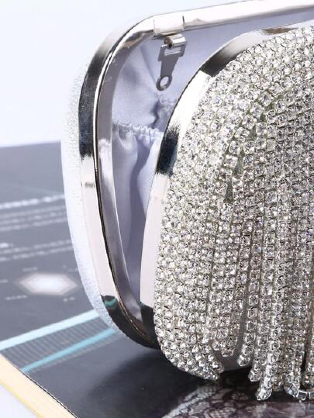 European And American Style Diamond Inlaid Fringe Clutch Bag Ring Handcrafted With Rhinestones Perfect For Evening Events