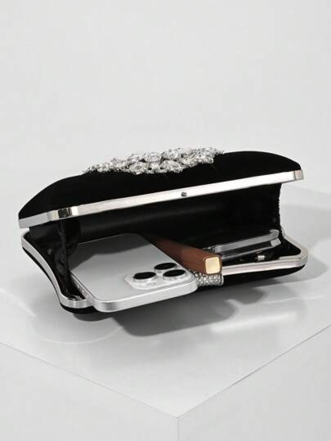 Women s Fashion Black Velvet Evening Bag Romantic Wedding Clutch Purse Luxury Crystal Decor Formal Party Dress Handbag Bridal Crossbody Bag