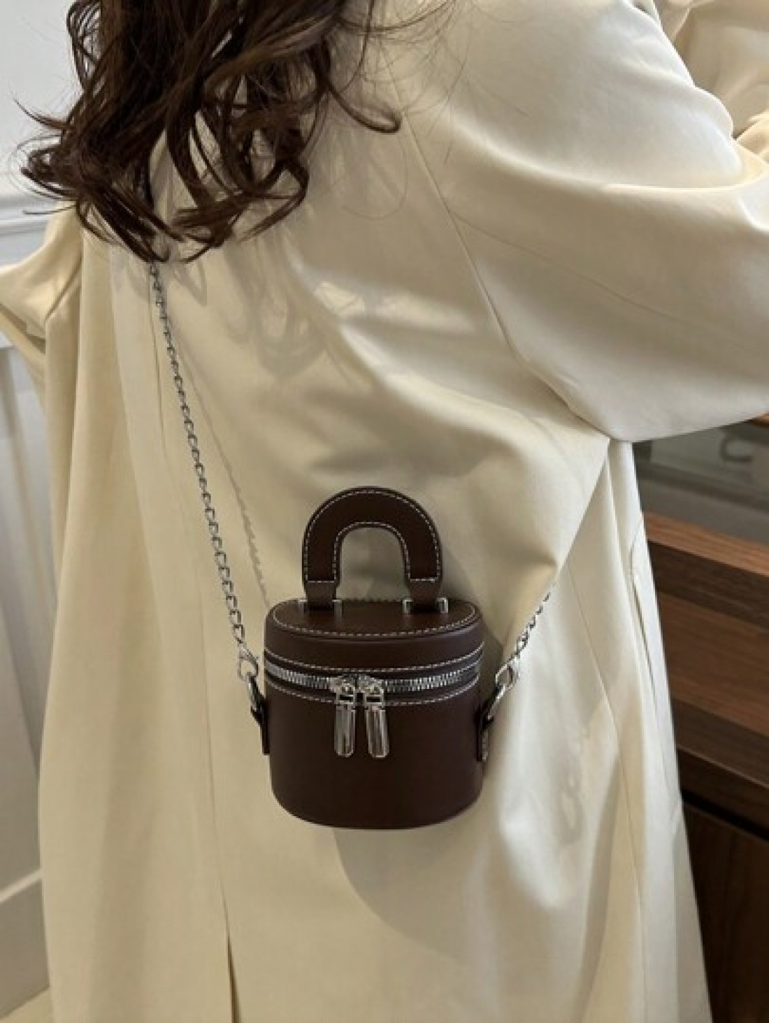Wholesale 2025 New Arrival Exquisite Portable Makeup Cosmetic Box Case Mini Lipstick Bag Shoulder Crossbody Bag For Women