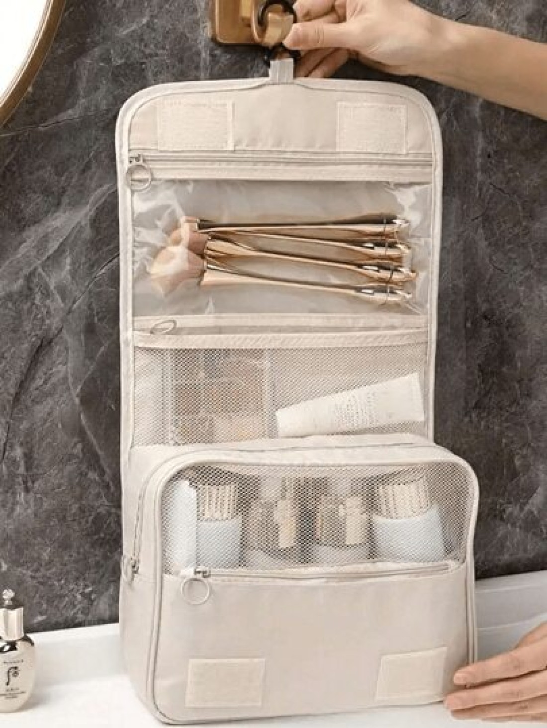 Portable Cosmetic Bag Toiletry Bag With Handle Pu Large Capacity Cosmetic Storage Bag Waterproof Travel Storage Bag Store Cosmetics And Travel Necessities Gift For Women