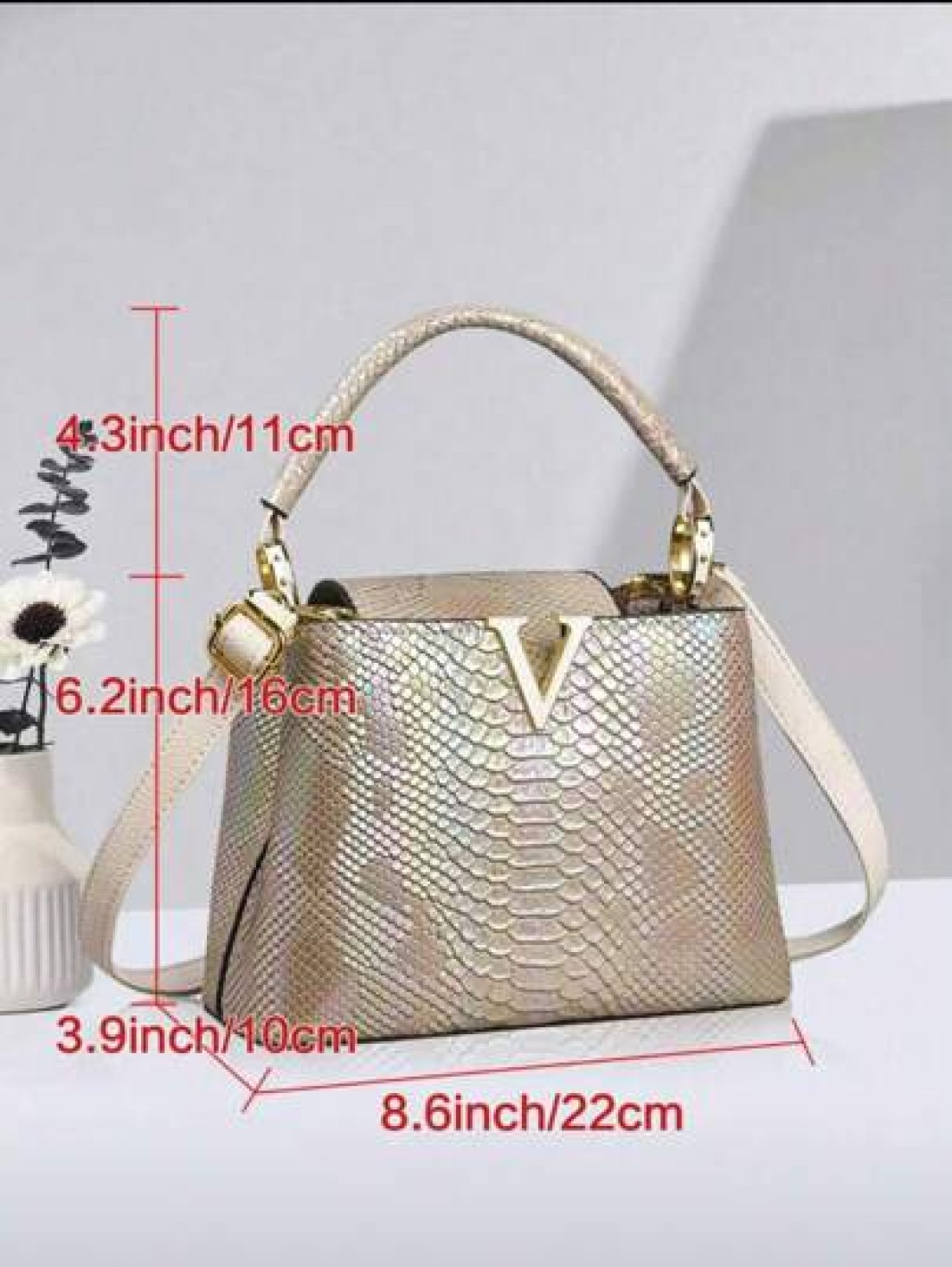 Ladies Luxury Snake Patterned Handbag Stylish Layered Design Paired With Gold Hardware Multifunctional Shoulder Bag And Crossbody Bag PU Material Elegant Daily Use Daily Shoulder Bag Snake Patterned B