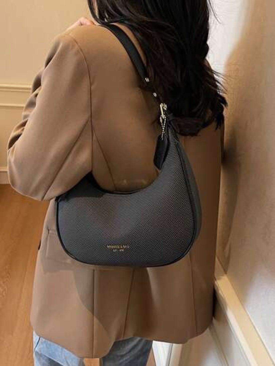1pc Solid Color PU Leather Shoulder Bag For Women Versatile Crossbody Bag For Commuting Adjustable Shoulder Strap