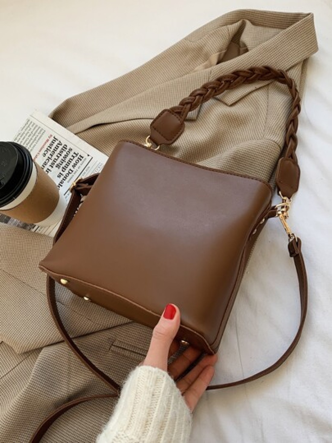 1pc Solid Color Retro Fashion Woven Zipper Bucket Bag Versatile Shoulder Crossbody Handbag Suitable For Daily Use
