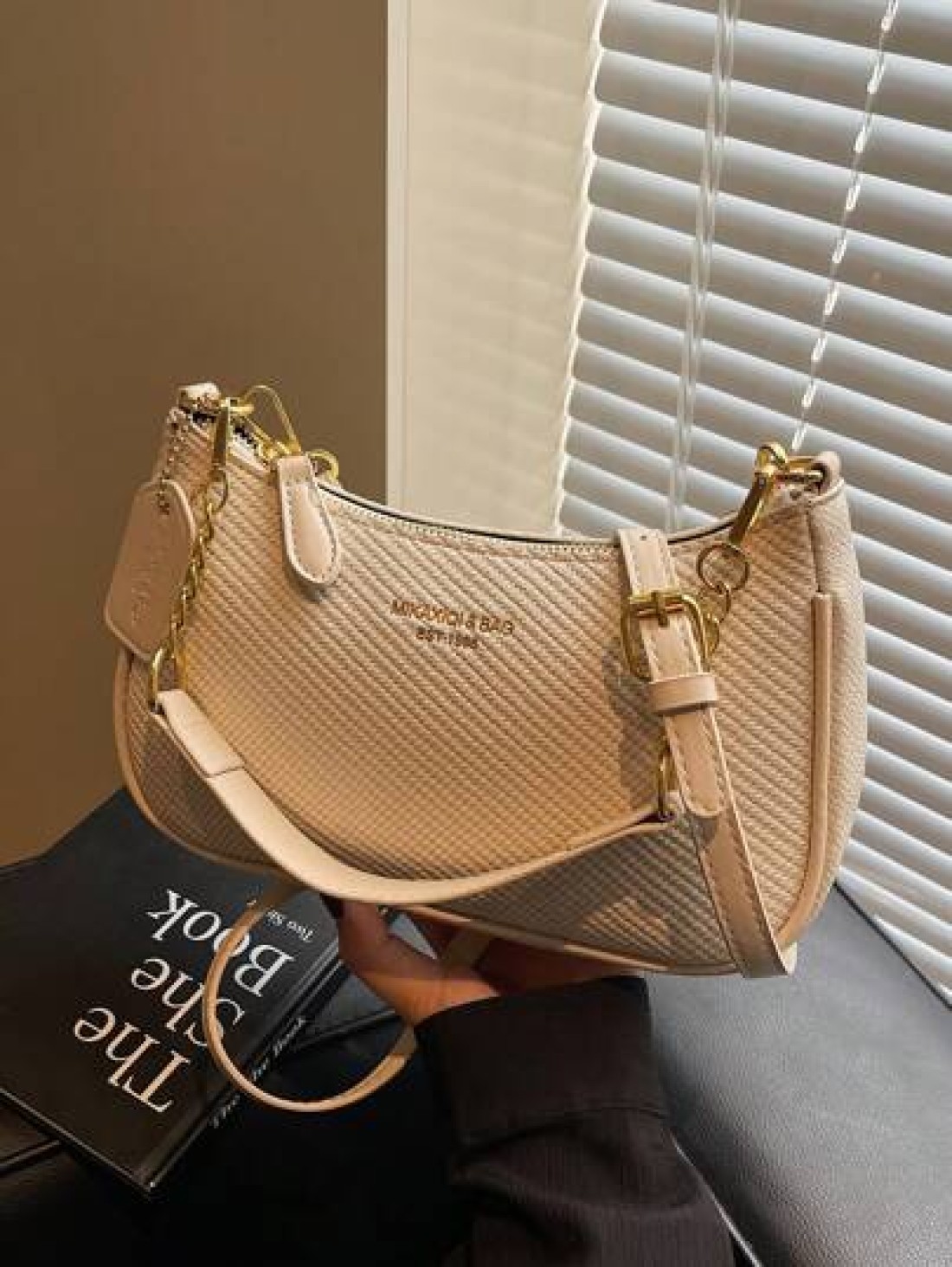 New Elegant Solid Color PU Underarm Bag Metal Chain Handle Women Shoulder Bag