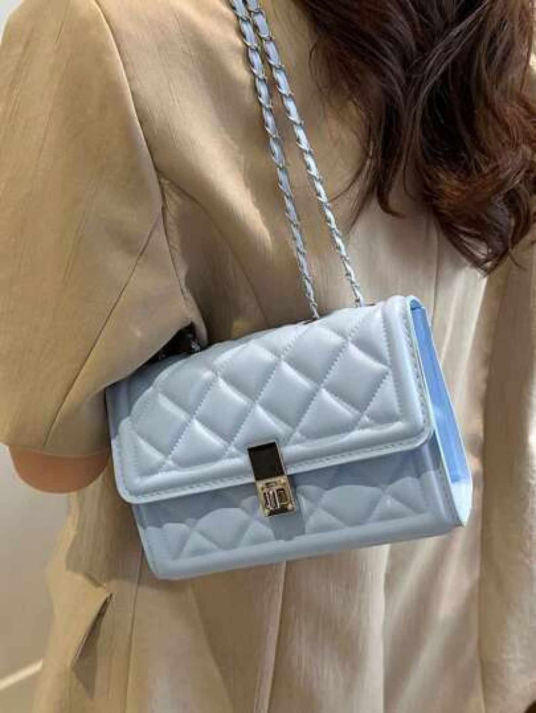 Fashion Solid Color Quilted Square Chain Shoulder Bag Versatile Flap Banquet Evening Bag New Lightweight Handbag Purse Daily Commuting Messenger Bag For White Collar And Student Casual Mobile Phone Co