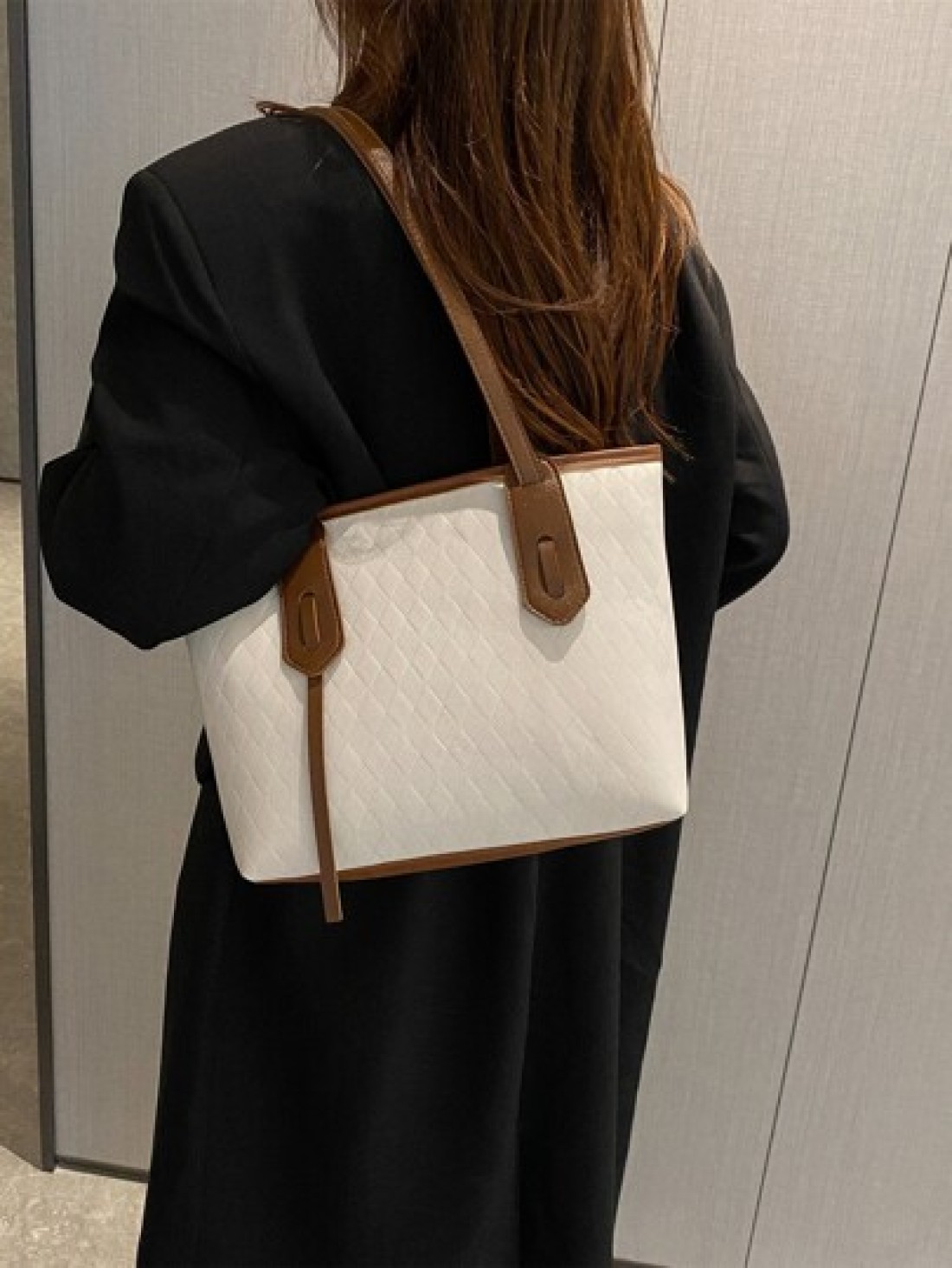 Fashionable Vintage Style Rhombus Grid Stitching Press Creased Convertible Shoulder Bag For Women Leisure Tote