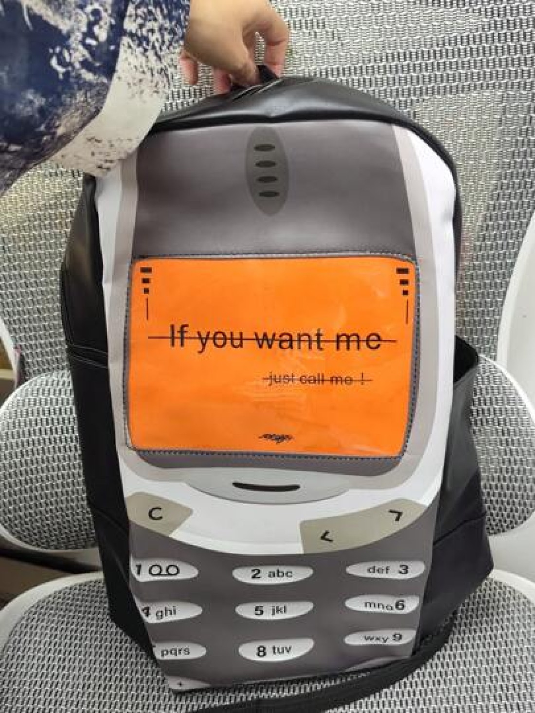 Novelty Retro Old School Shoulder Bag text Me If You Want Me Cellphone Funny Telephone Shaped Large Capacity PU Leather Rucksacks Technology Fan Toy Supplies Backpack School Backpack Students Book Bag