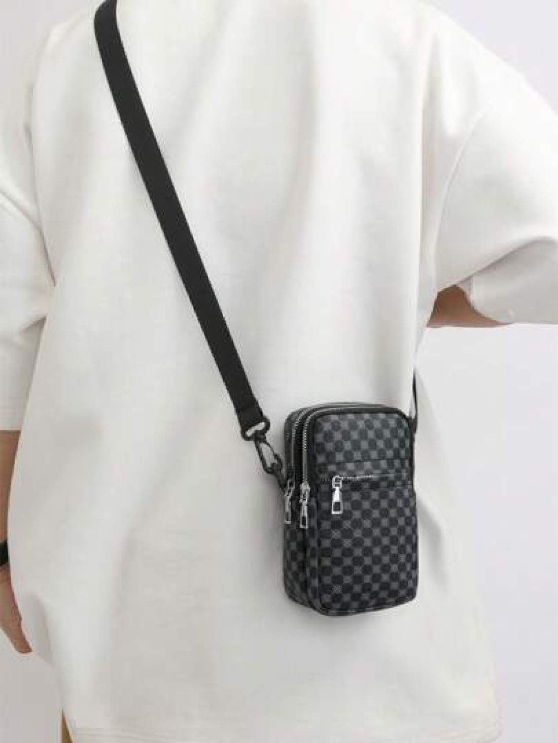 Shoulder Bag Brand New Sports Crossbody Bag Casual Versatile Lightweight Commuting Backpack Mobile Phone Bag Checkered Backpack Christmas Teacher Gift College University Bag For School Portable Fashio