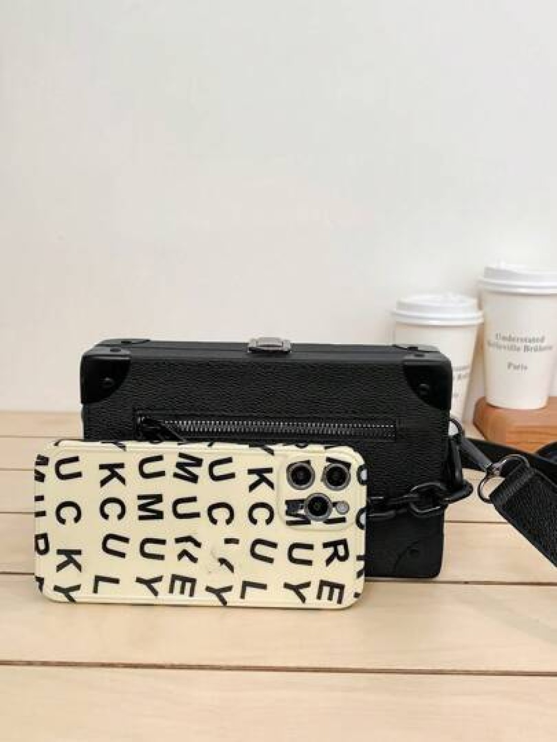 1pc Crossbody Bag Shoulder Bag Apricot Black Brown Elevated Style Sling Vacation School Summer Waterproof Mini Carry On PU Leather Black Personalized Gifts Boyfriend College Bag Freshman Vintage Trave