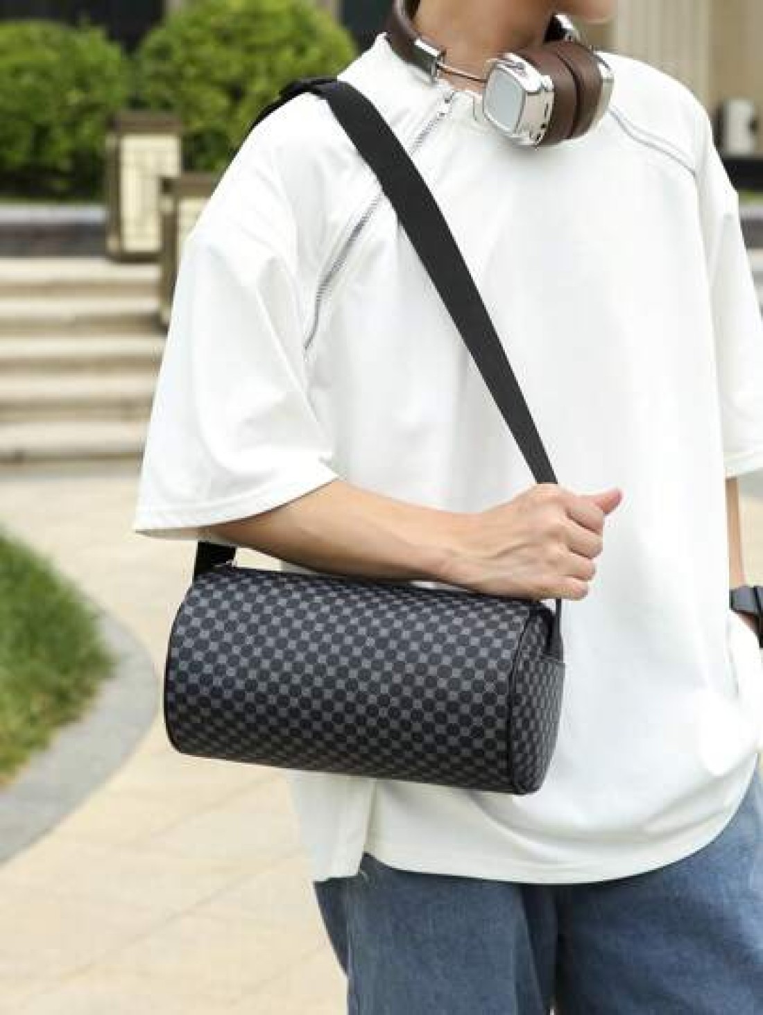 Fashionable PU Checkerboard Print Bucket Bag Unisex Portable Shoulder Messenger Bag Suitable For Work Shopping Travel Father s Day Gift Party Etc