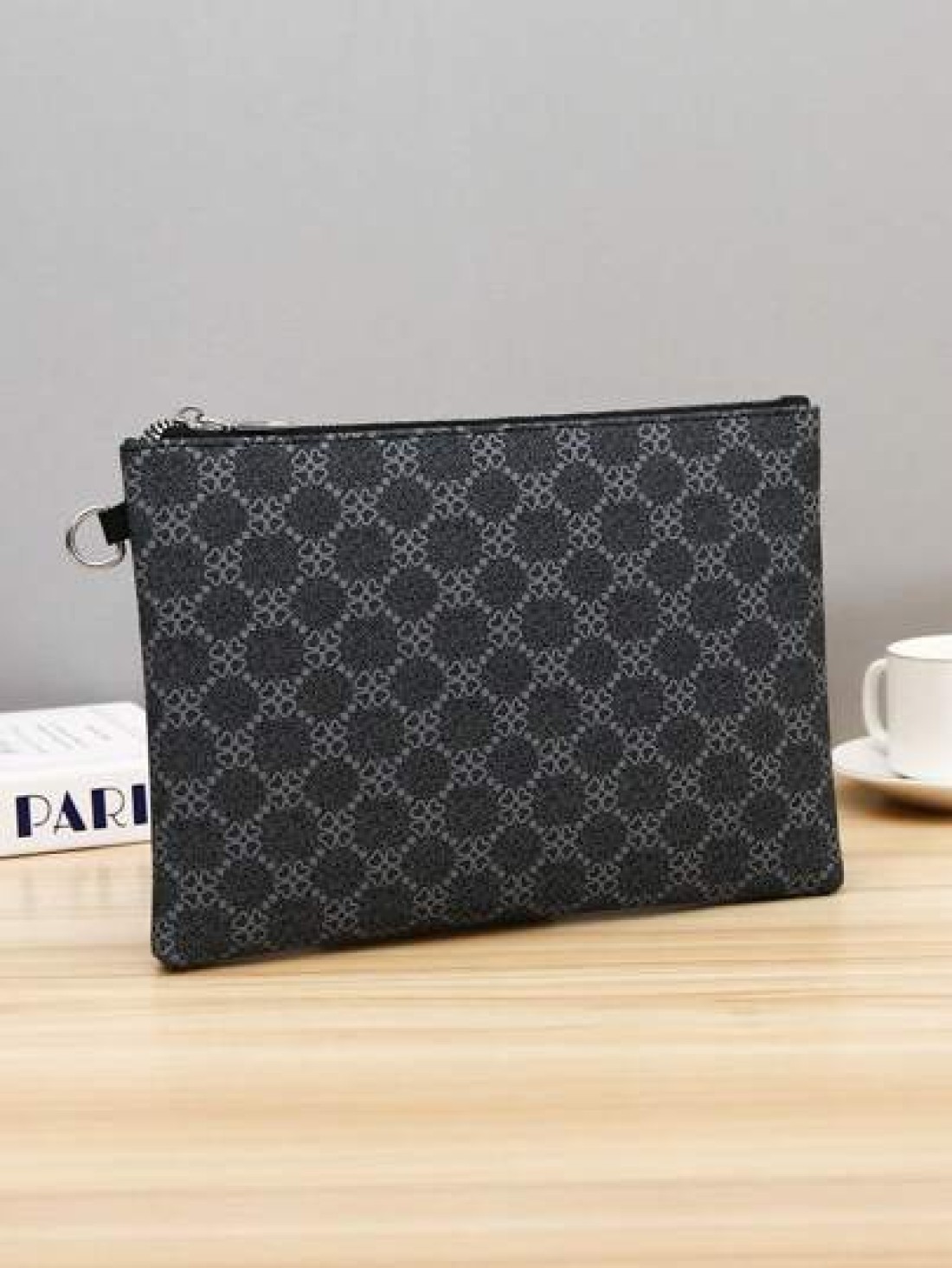 PU Printed Men s Clutch Bag Wristlet Christmas Gifts For Men Fall Scream Men Bag For Men Wallet Hand Bag Men Thanksgiving Travel Winter Purse Holiday Wash Bag Old Money Merry Christmas Handbag Wristle