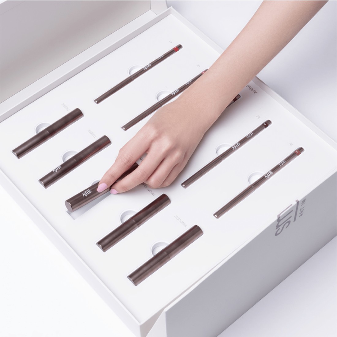 Smfy Art In The Box Lipliner and Lip Balm Set - 10 Pieces