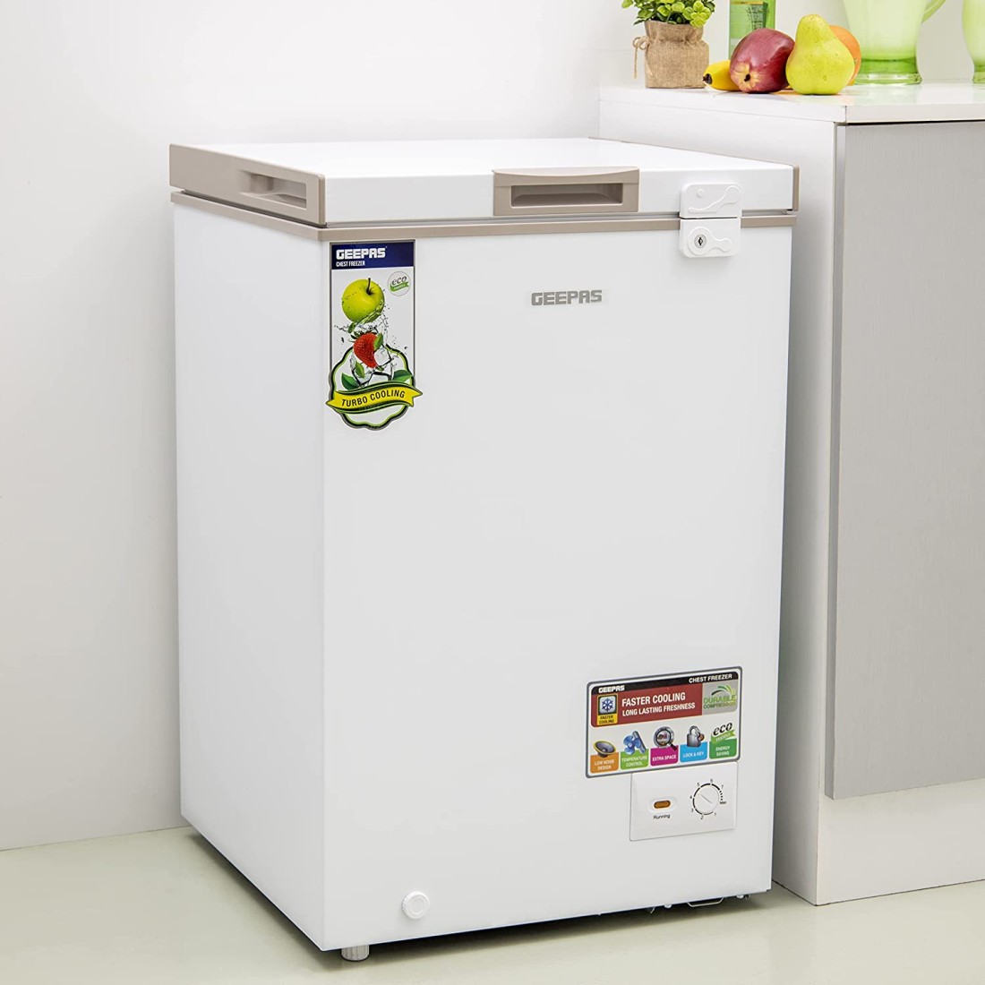 Geepas GCF1206WAH Chest Freezer, 120L