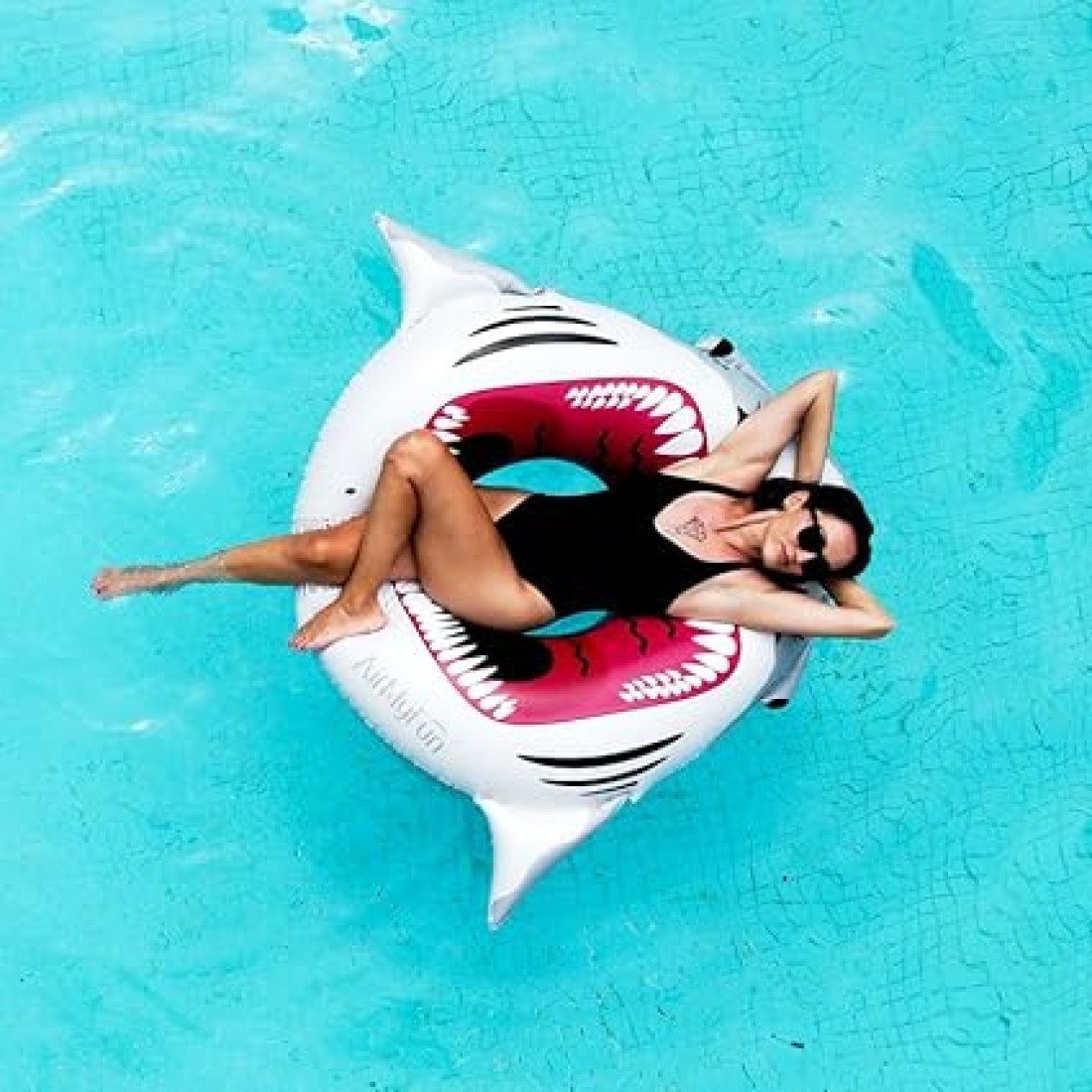 AIRMYFUN SWIM RING GREAT WHITE , 177x127CM ,14+ Years