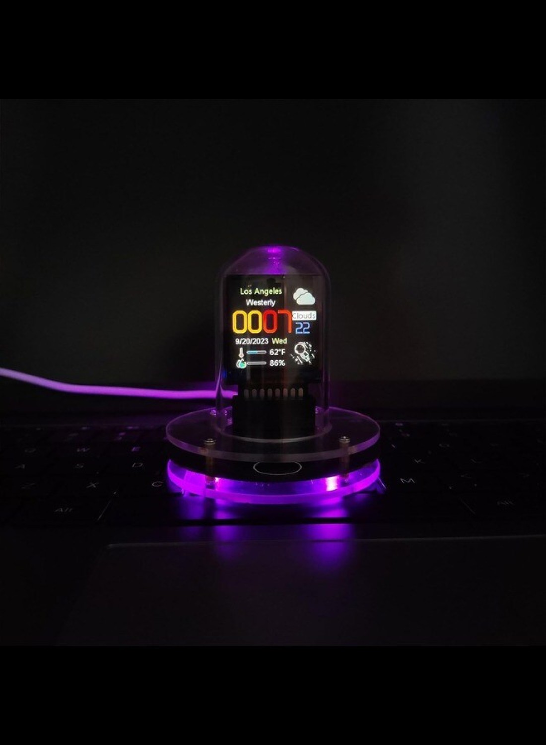 Smart 1.54&quot; IPS Display Clock: WiFi, RGB, Weather Updates - 4 Modes, High-Res Album, Customizable Colors &amp; GIFS, Auto Night Mode, Easy Weather Access