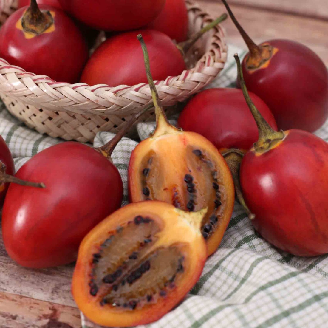 Tamarillo