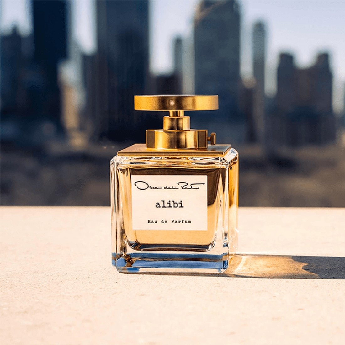 Oscar De La Renta Alibi Eau Sensuelle For Women - Eau De Perfum