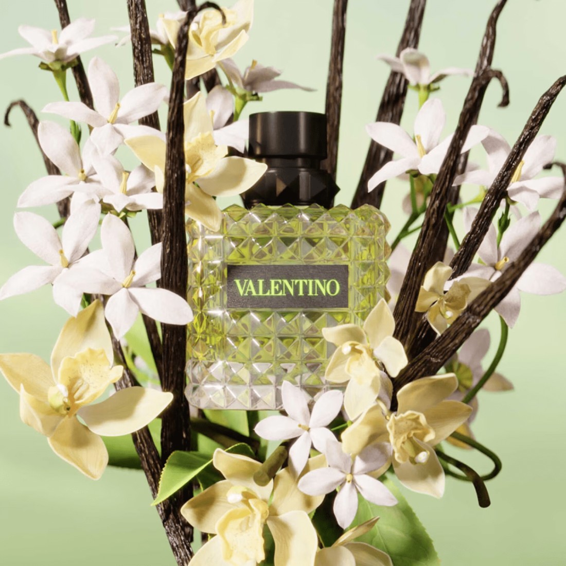 Valentino Born in Roma Donna Green Stravaganza For Women - Eau De Perfum