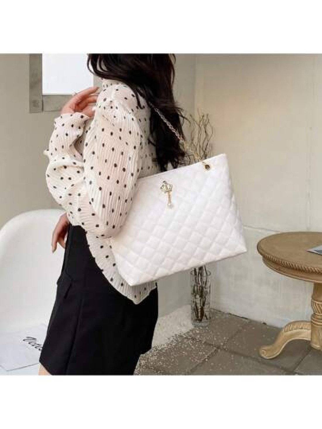 Women Diamond Patterned Shoulder Bag Crossbody Bag And Fashionable
