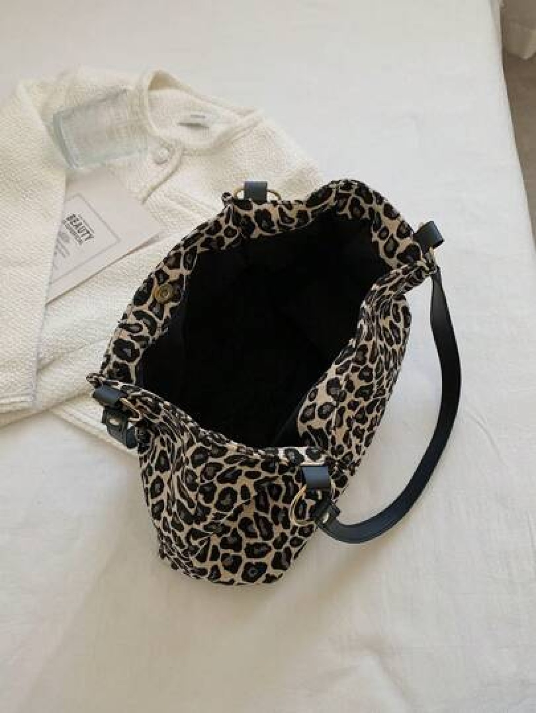 New Fashion Leopard Print Large Capacity Shoulder Under Arm Casual School Tote Bag Fashion Leopard Print Bag