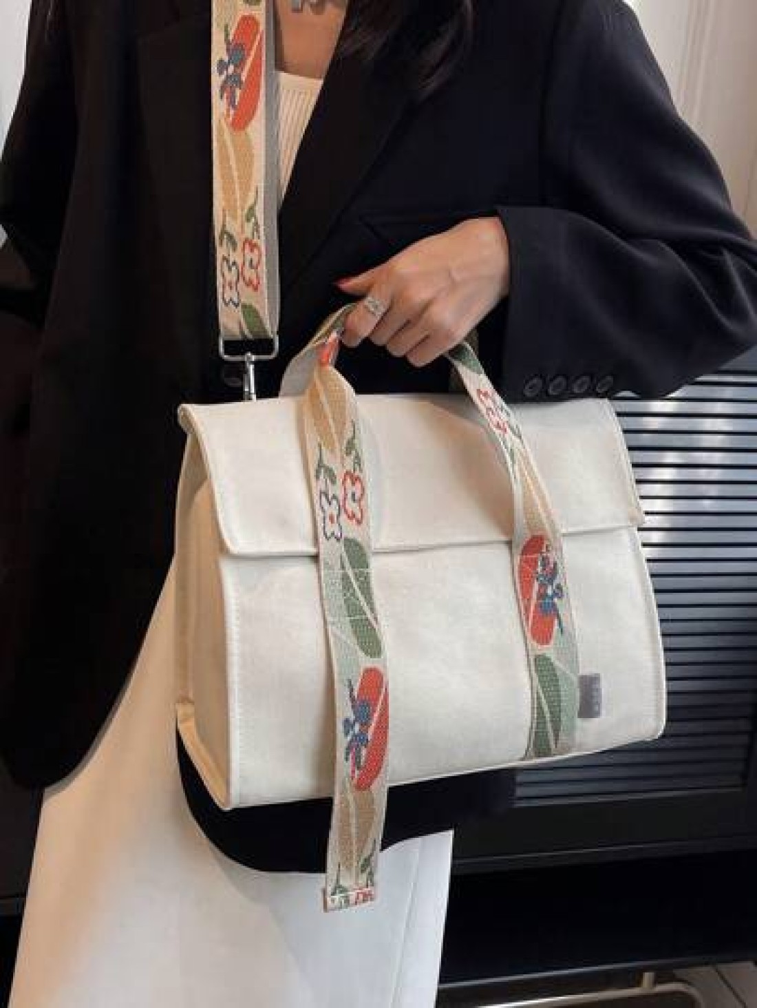 Fashion New Versatile Women Small Square Handbag Casual Elegant Lady Shoulder Crossbody Bag