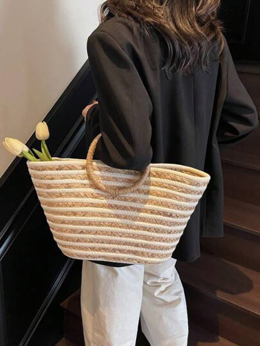New Straw Tote Bag Large Capacity Women Casual Versatile Handbag Shopper Bag Striped Round Handle Beach Bag For Vacation Travel