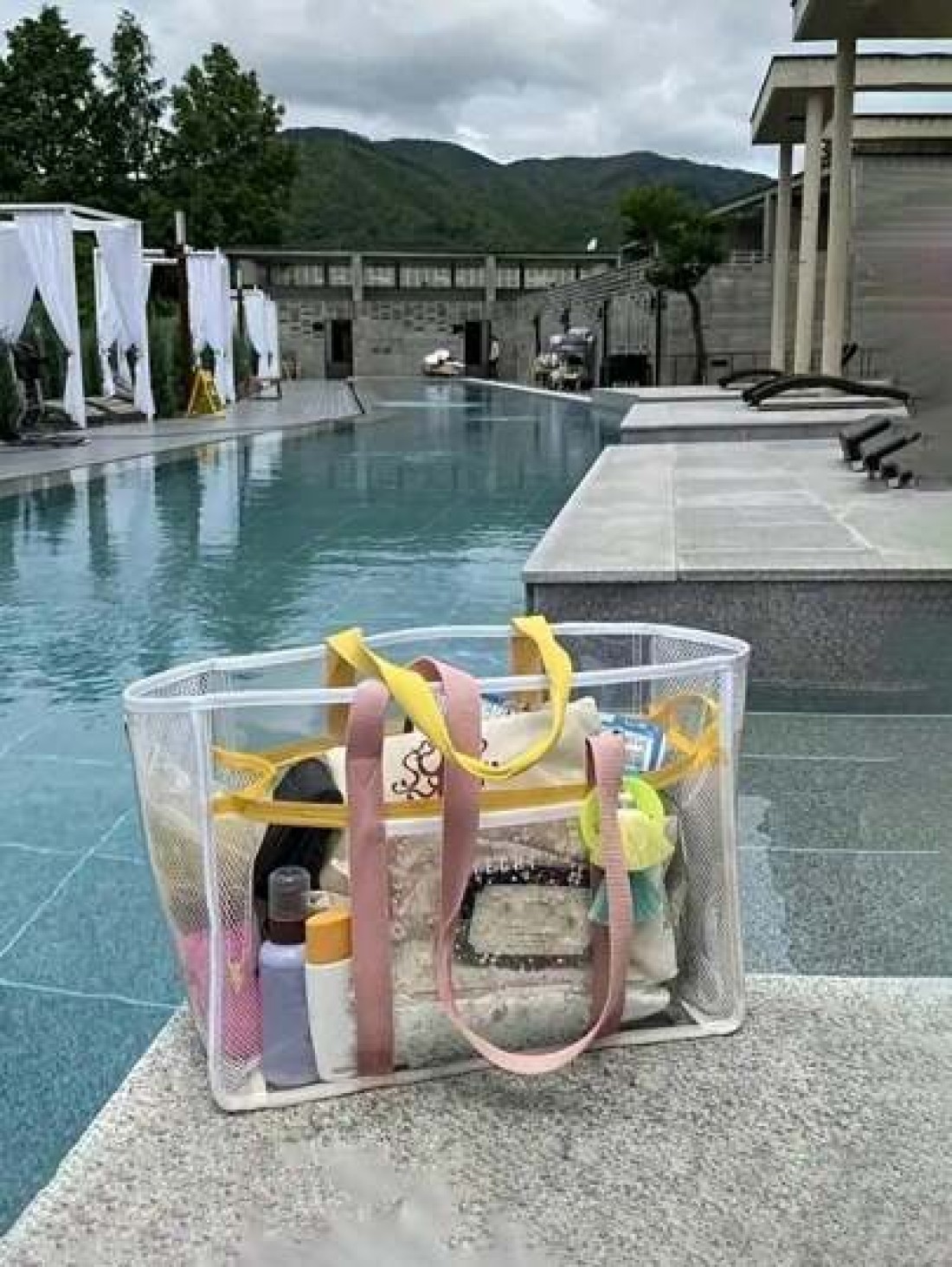 1 2pcs Clear Mesh Large Capacity Tote Bag Beach Bag PVC Waterproof Sandproof Storage Bag Mesh Beach Bag Large Beach Tote Bag Summer Beach Toy Storage Bag Bathroom Bag Foldable Shoulder Handbag Beach S