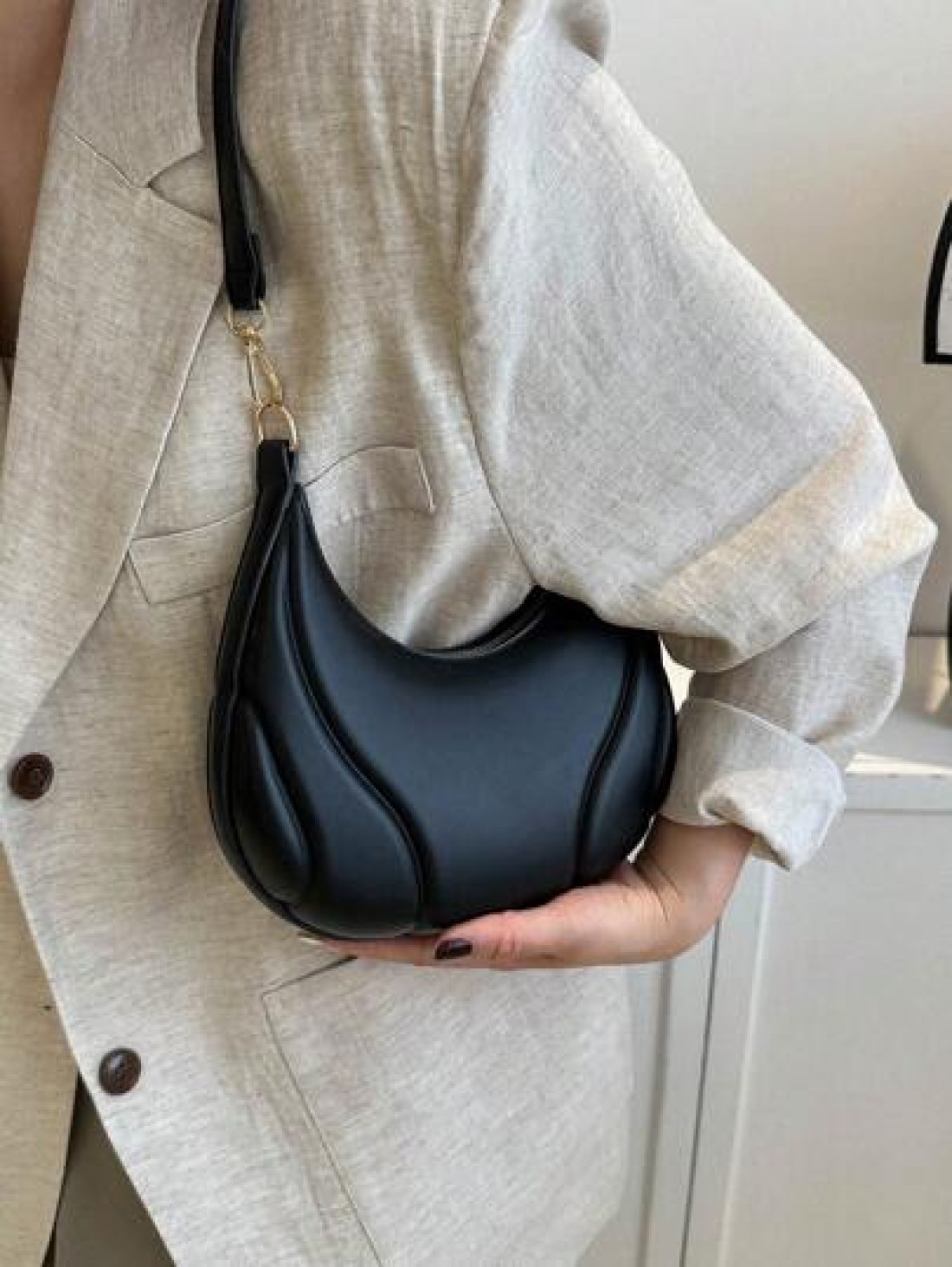 Hot Search Mini Crescent Handbag 1 Piece Solid Acrylic Chain Decoration PU Portable Elegant Zipper Shoulder Bag Handbag Suitable For Girls To Travel And Daily Use