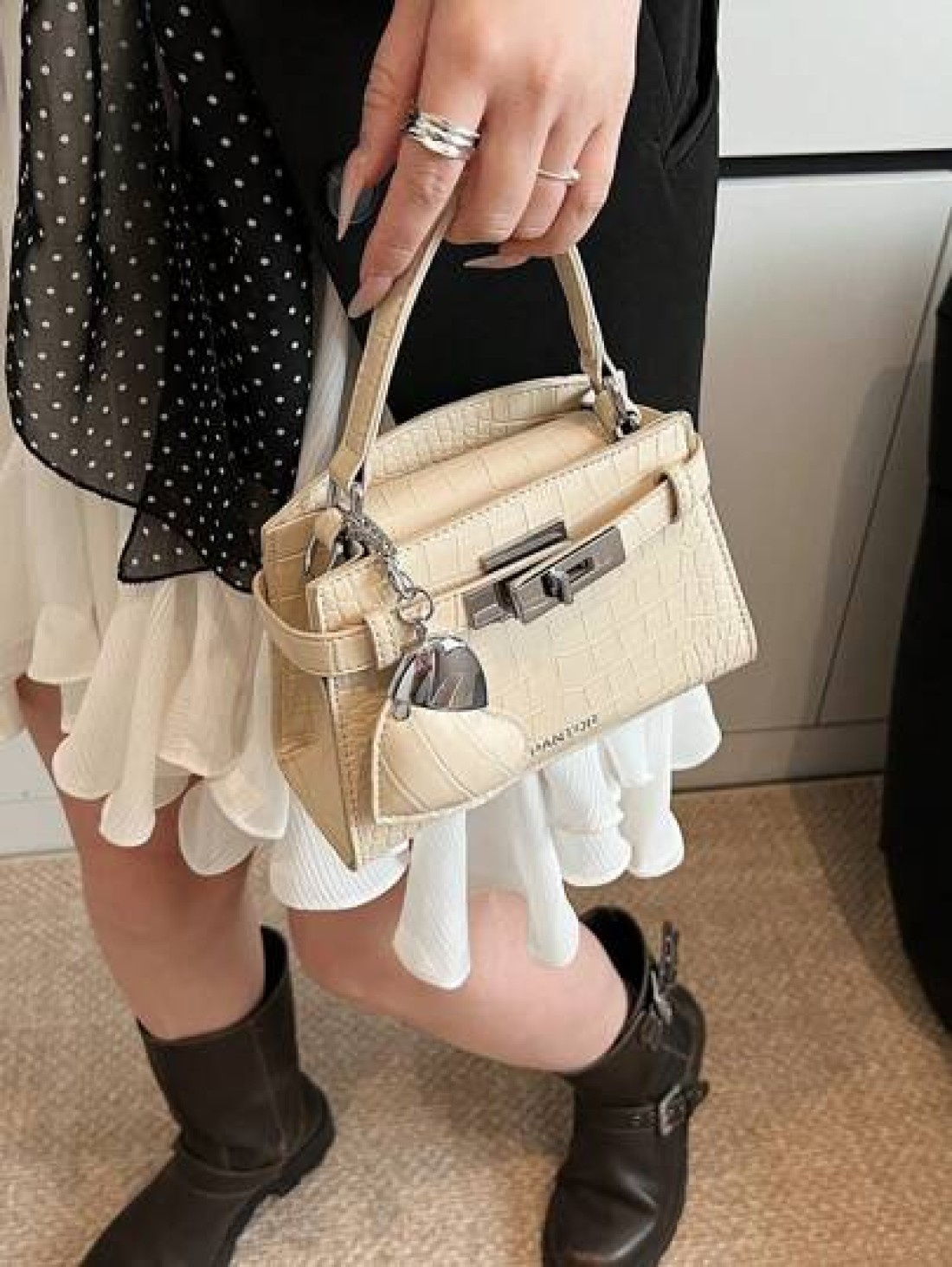Mini Crocodile Embossed Women Handbag New Fashion Small Square Bag Versatile Shoulder Crossbody Bag