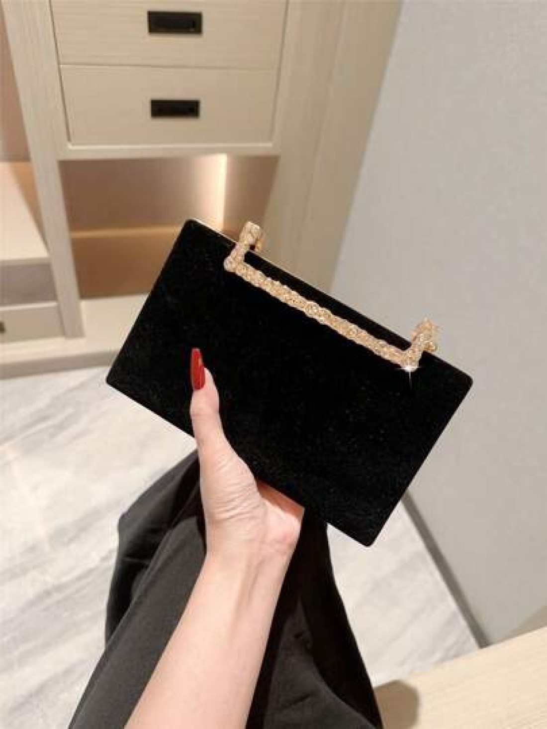 1pc Velvet Box Clutch Bag Glittery Metal Crystal Decor Evening Bag For Gown Formal Party Wedding Bridal Purse Crossbody Bag