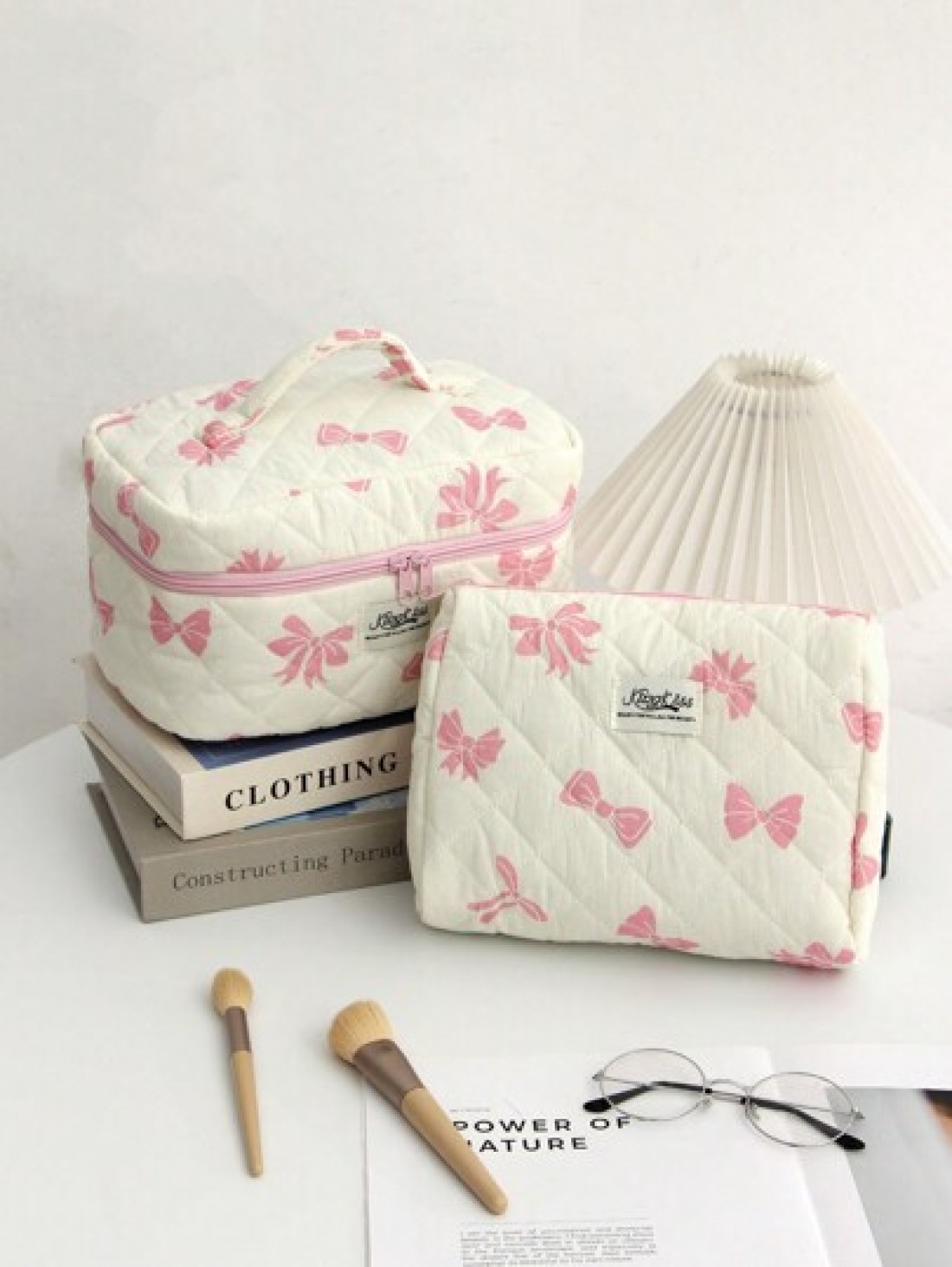1Piece Bow Travel Toiletry Bag With Handle Quilted Fabric Large Capacity Women Handle Cosmetic Bag Cosmetic Brushes Storage Make Up Organizer Travel Skincare Makeup Pouch For For Bathroom For College