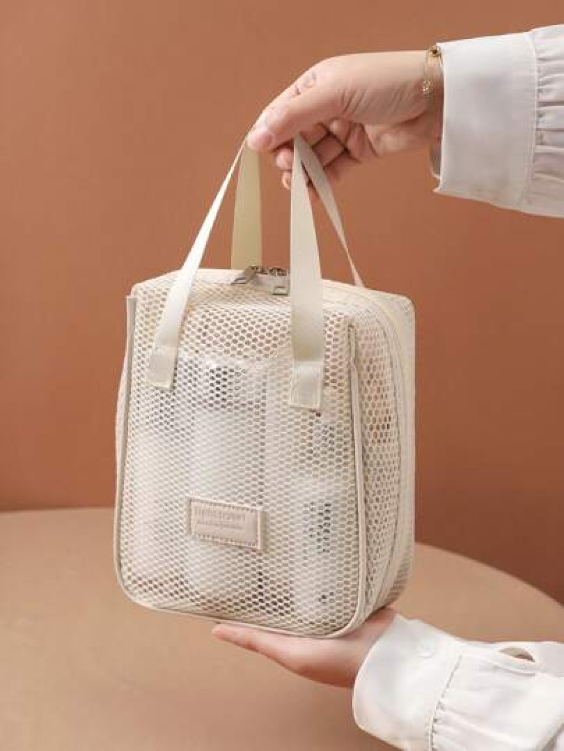 1pc Large Capacity Ivory Mesh Makeup Bag Portable Travel Toiletry Bag Multi Functional Storage Pouch Zipper Bag Travel Bag For Cosmetics Skincare Phones Jewelry And Small Items Gift Vacation Multiple