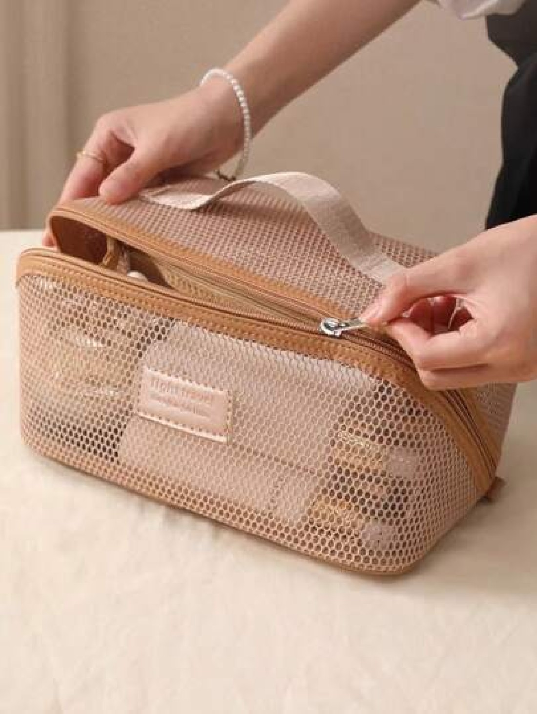 1pc Travel Makeup Bag Makeup Brush Organizer Bag Portable Cosmetic Bag Desktop Storage Bag Multi Functional Travel Toiletry Bag Large Capacity Cosmetic Storage Bag For Women Beauty Tools And Toiletrie
