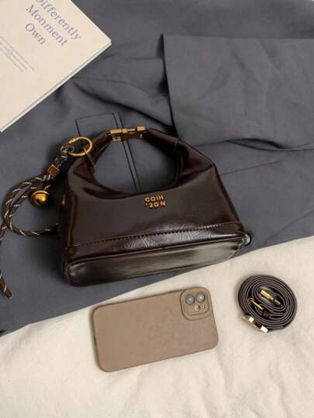 Faux Snake Skin Woven Solid Color PU Leather Minimalist Women Tote Handbag Versatile Style