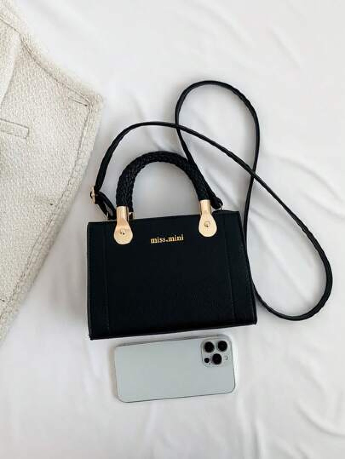 New Women s PU Leather Shoulder Bag Adjustable Strap Mini Handbag Clutch Bag Minimalist Classic Funky Leather Small Bag Square Bag Suitable For Women Travel Work Party Holiday