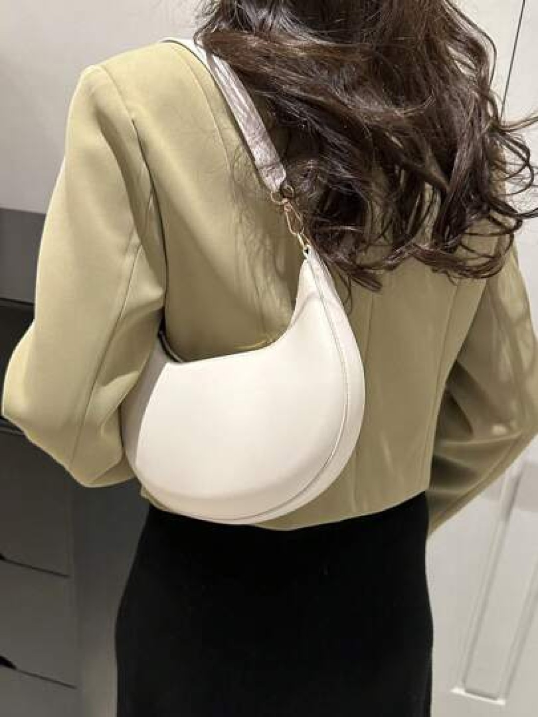 1pc Zipper Closure PU Solid Color Crescent Armpit Bag Fashionable Retro Office Work Shoulder Bag Versatile Baguette Bag