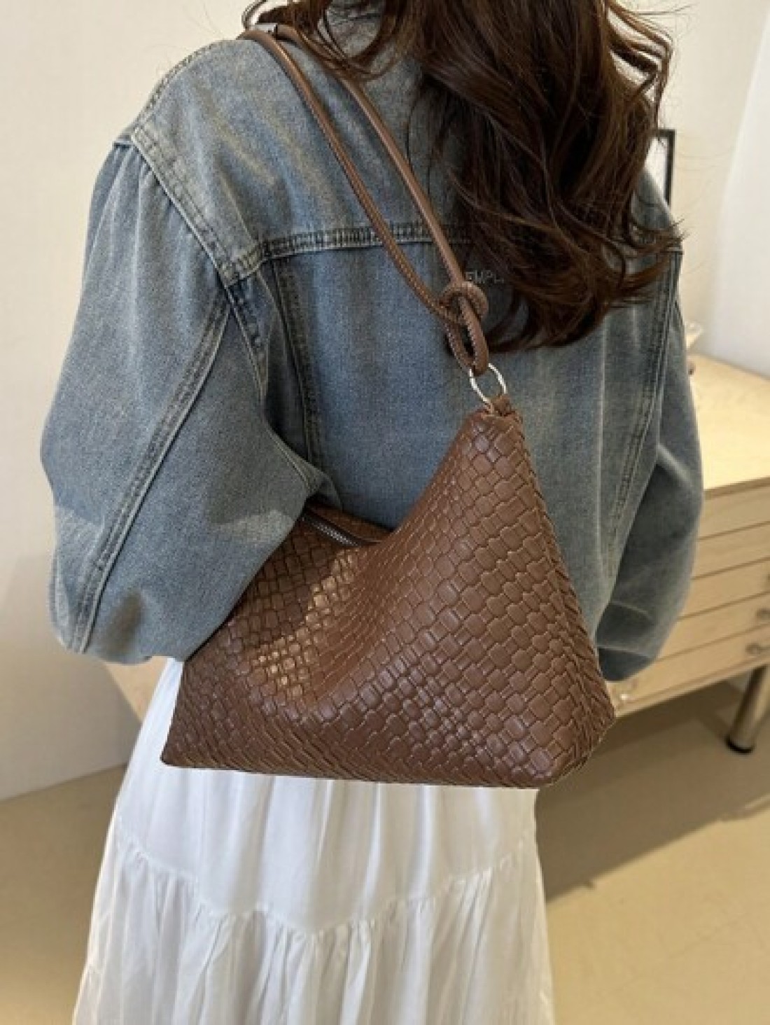 New Fashion Woven Tote Bag Retro Shoulder Bag Retro Inspired Bag For Women