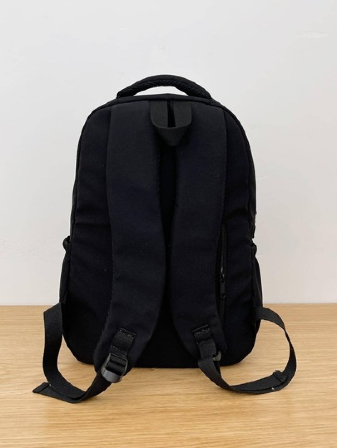 Classic Casual Commuter Travel Shopping Backpack With Large Capacity Rucksack Summer College Bag For Books Multi Functional Dorm University Man Bag School Backpack Holiday Computer Man Black Bag Back