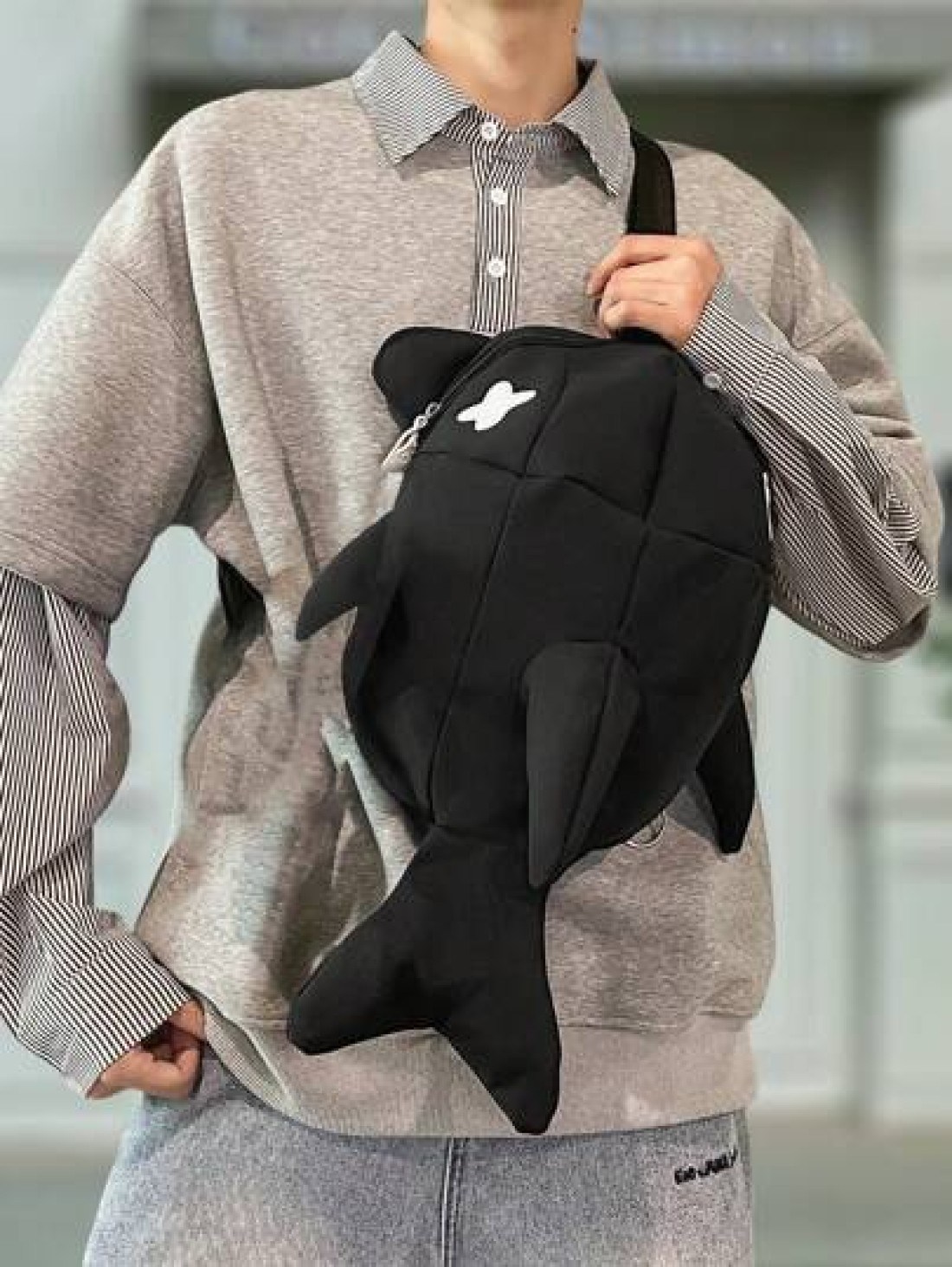 peach tree Unisex Shark Backpack Versatile Casual Shoulder Bag For Couple Suitable For High School College Students Traveling Sports Backpack For Dorm School Supplies Multi Pocket Messenger Bag Autumn