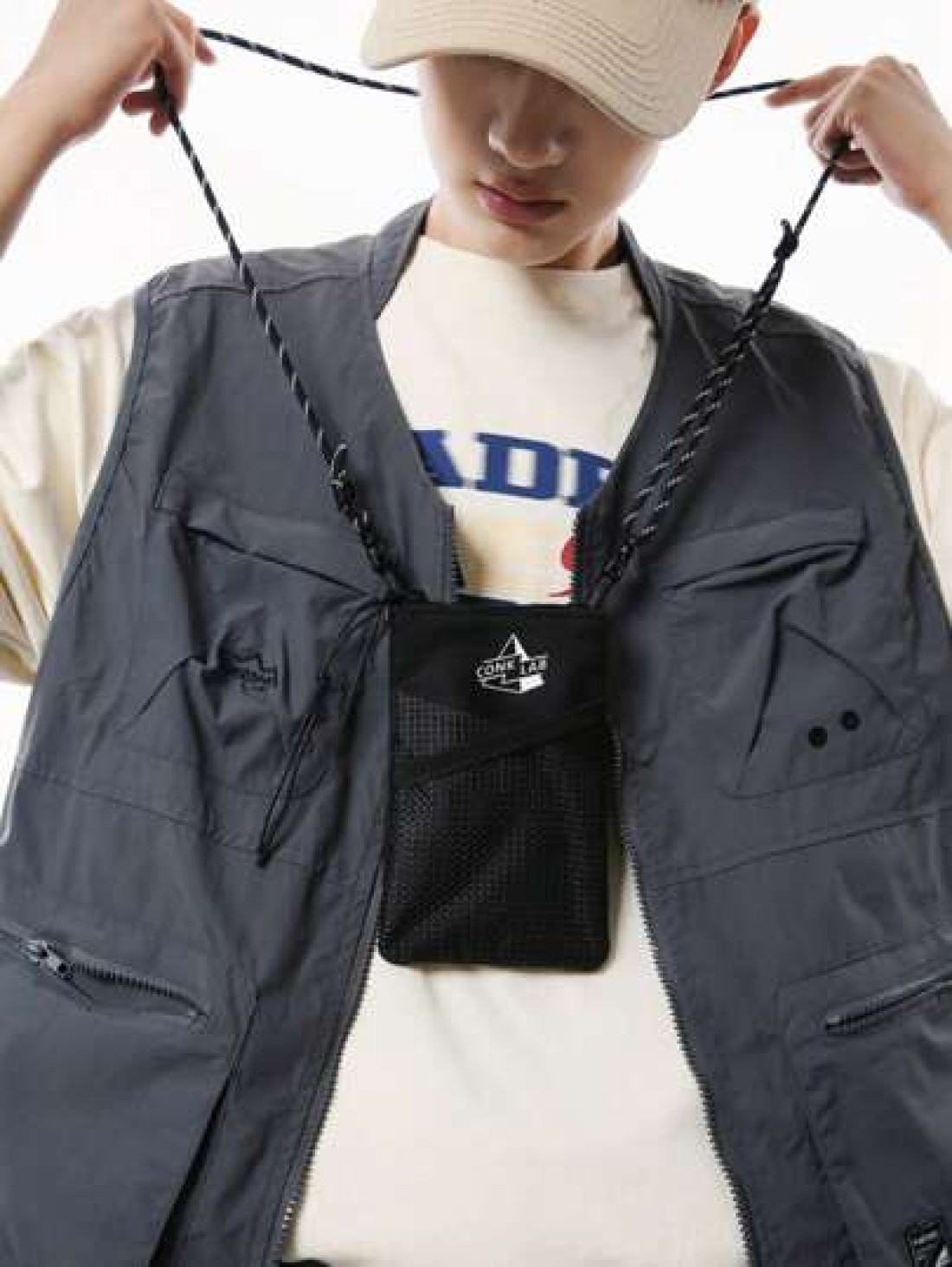 Men s Sling Bag With Mesh Pocket Casual Phone Pouch Mesh Eyelet Design Versatile Cool Male Bag
