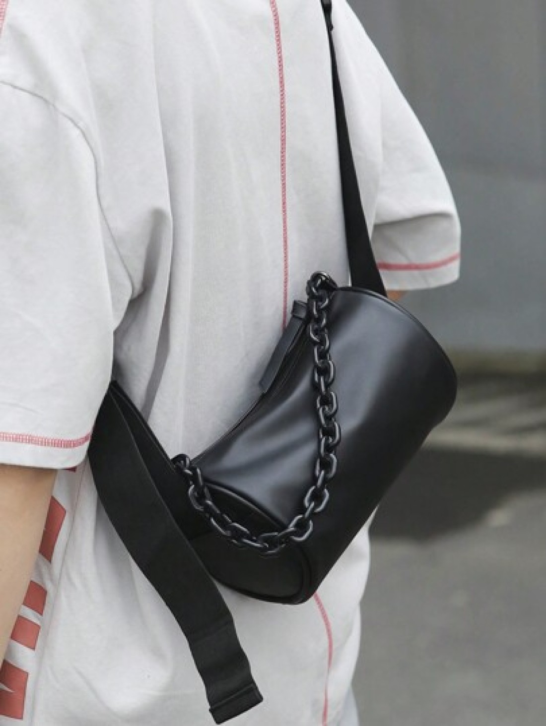 1pc Crossbody Bag Fashion Shoulder Bag Commuter Bag Chain Bag Versatile Simple Small Bag Shoulder Bag Water Proof Sling Bag Bucket Bag Students Travel Essentials Thanksgiving Purse Christmas Gifts Sid