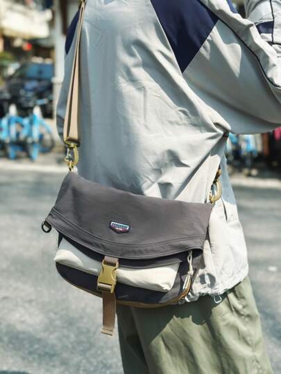 New Fashion Simple Waterproof Men s Shoulder Bag Outdoor Casual Gym Cycling Messenger Bag College Style For School Work Travel High Quality Phone Pouch Gift