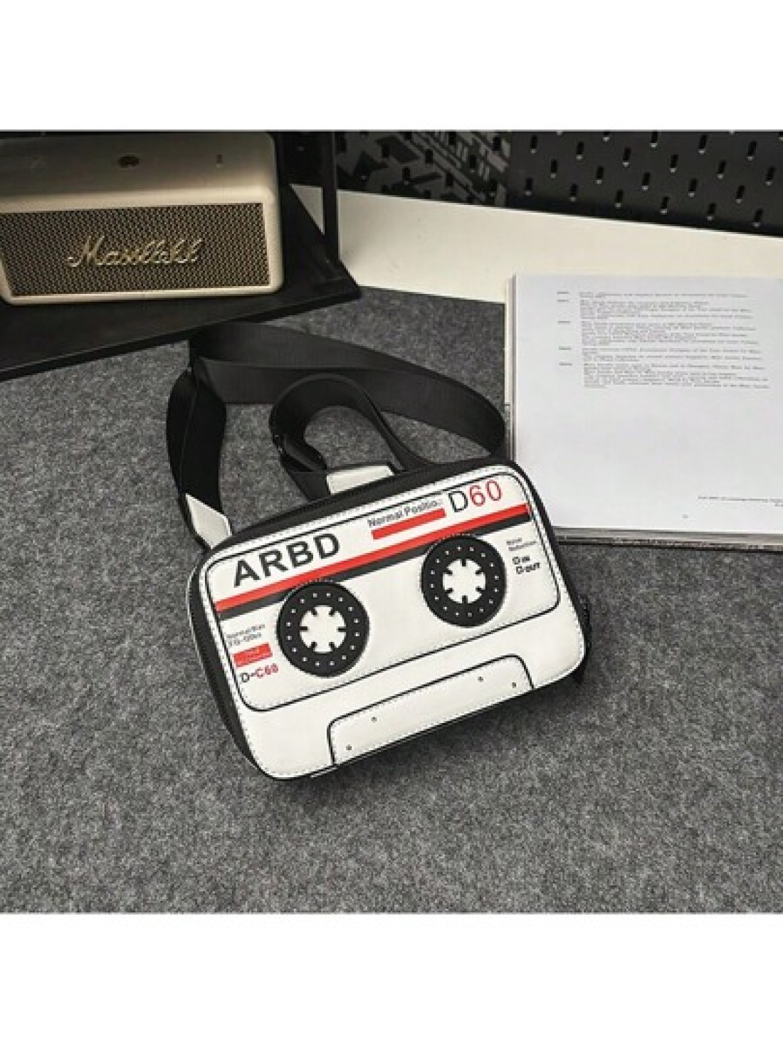 Unisex Magnetic Tape Design Small Square Crossbody Shoulder Bag Fashionable Casual Camera Bag For Men Women