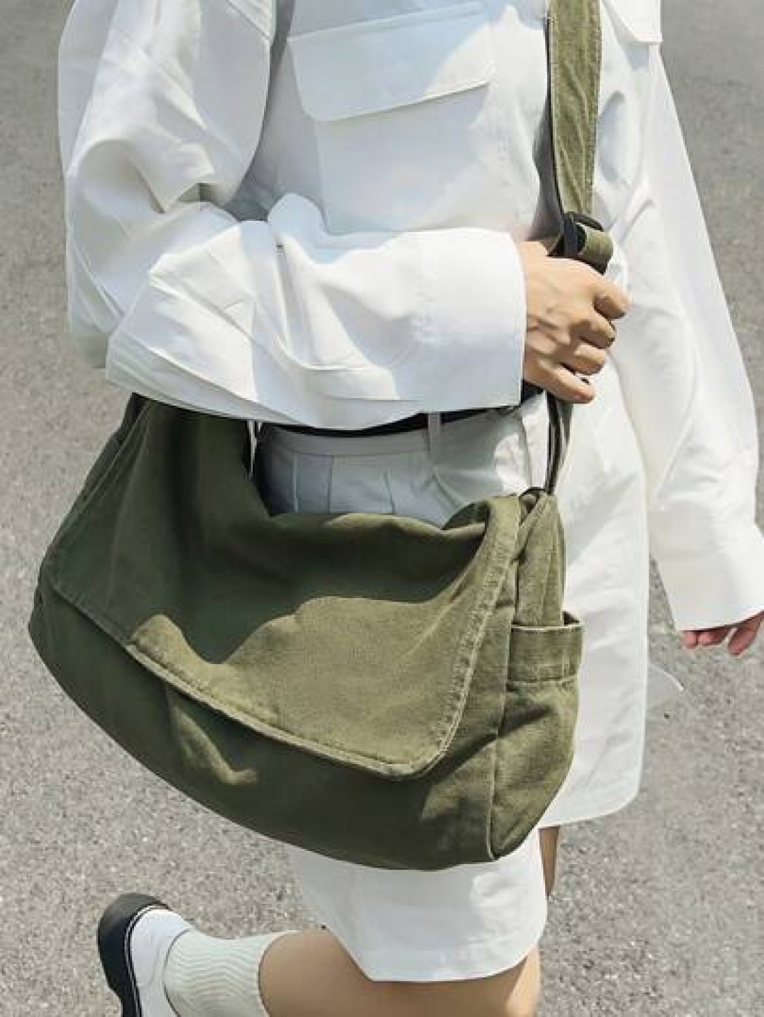 Cool Retro Y2K Homeless Crossbody Bag With 4 Colors To Choose From Canvas Large Capacity Fashionable Crossbody Bag Suitable For School Business Outdoor Party Supplies Gifts Sling Bag Fashion Men s Bag