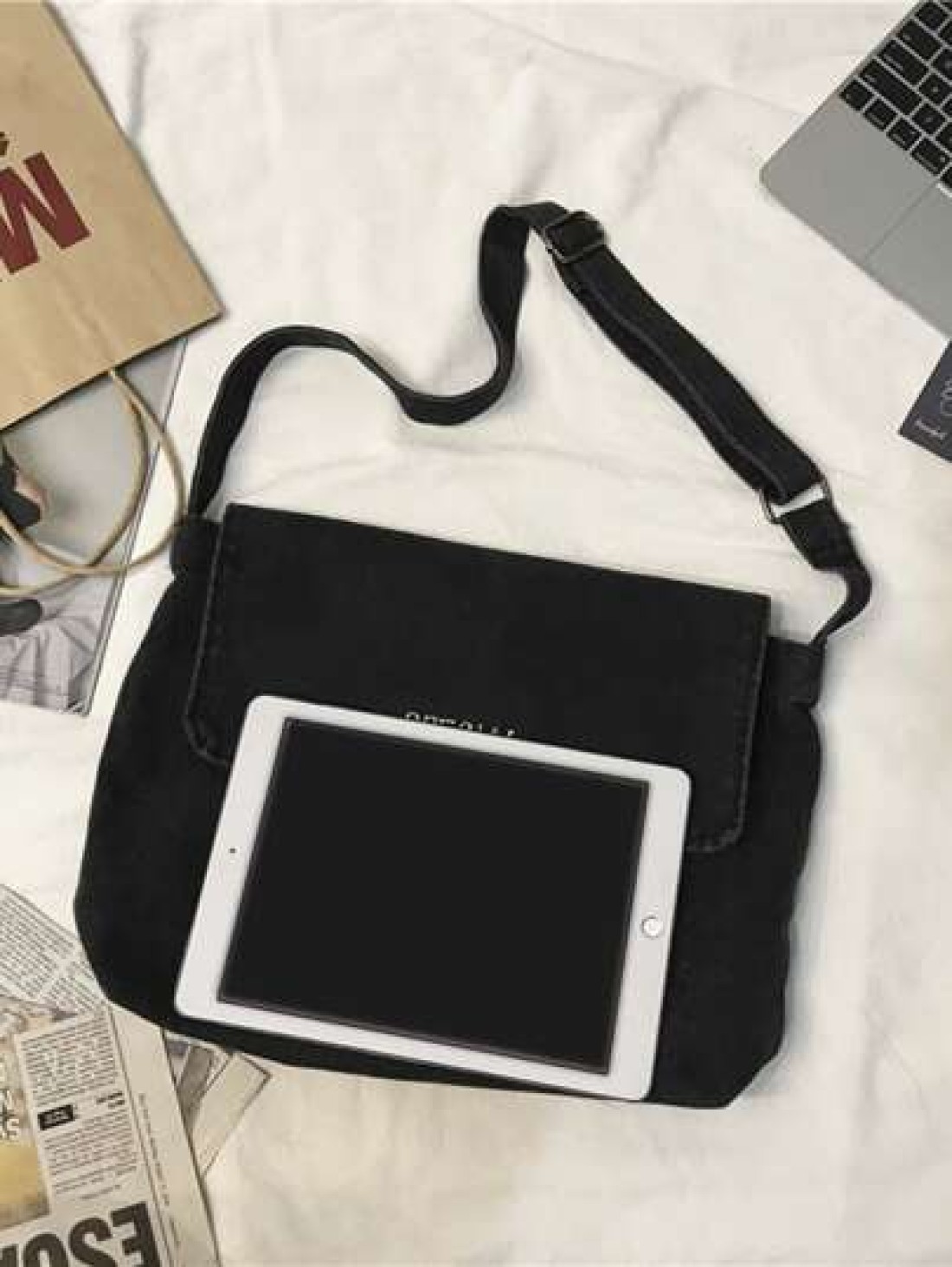 Men Letter Graphic Flap Messenger Bag Multifunctional Shoulder Bag Schoolbag For Travel College School Sling Bag Sport Bag For High School University Student School Supplies Fall Bag Cylinder Bag Old