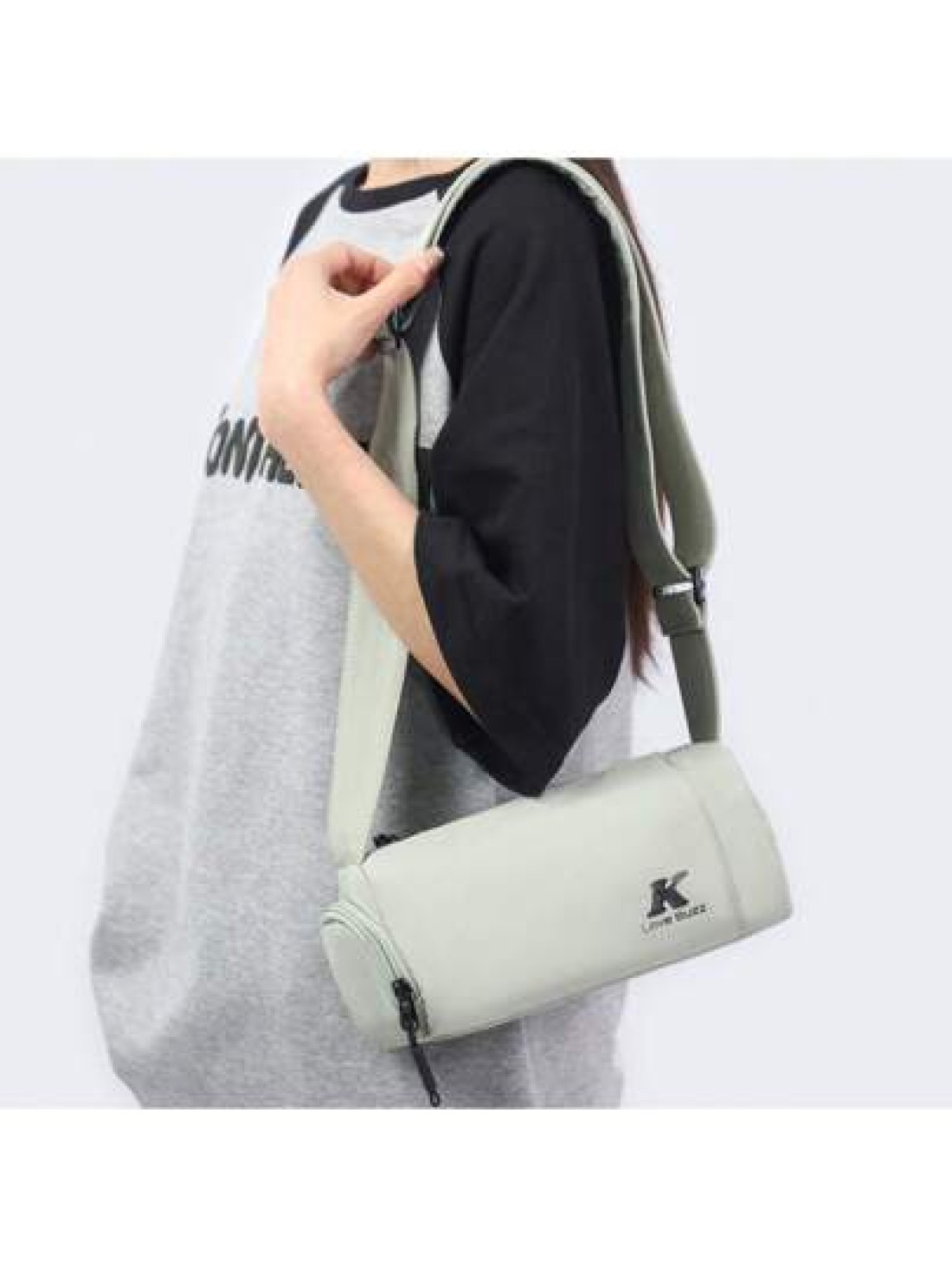 New Fashionable Versatile Men s Diagonal Shoulder Bag Sports Backpack Collegiate Style