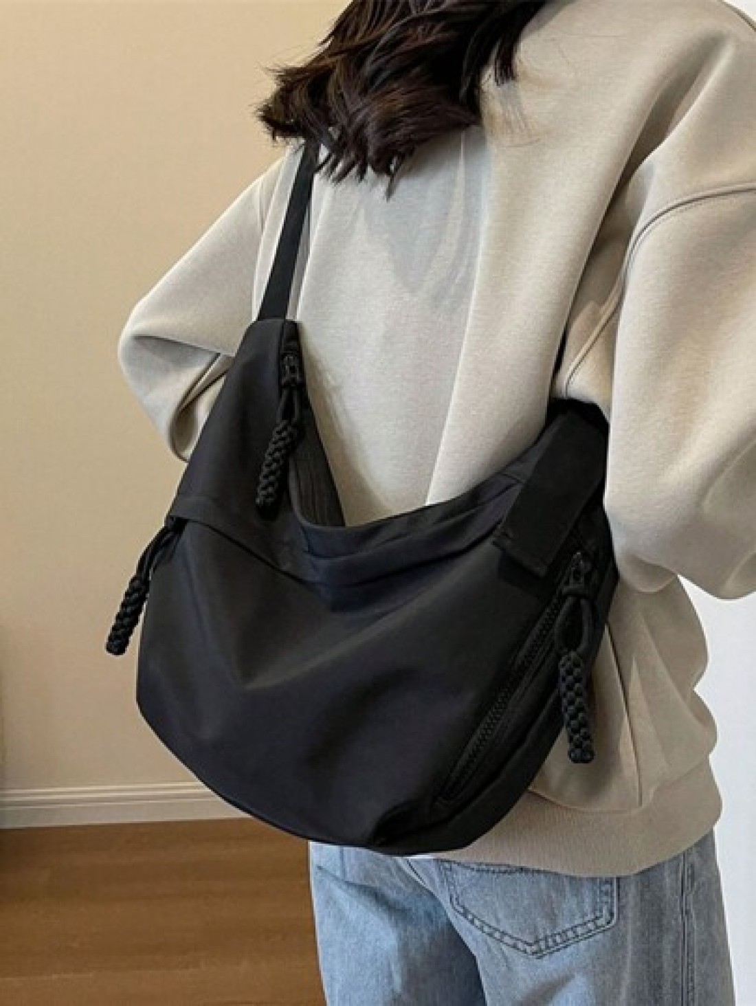 Fashionable Casual Nylon Crossbody Bag For Men Adjustable Strap Lightweight Versatile Suitable For Commuting Travel Outdoor Summer Personalized Gift For Teenage Young Men Husband Boyfriend Lightweight